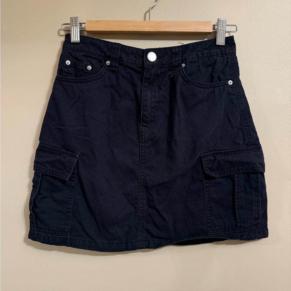 H&M Divided navy cargo high wasted Skirt